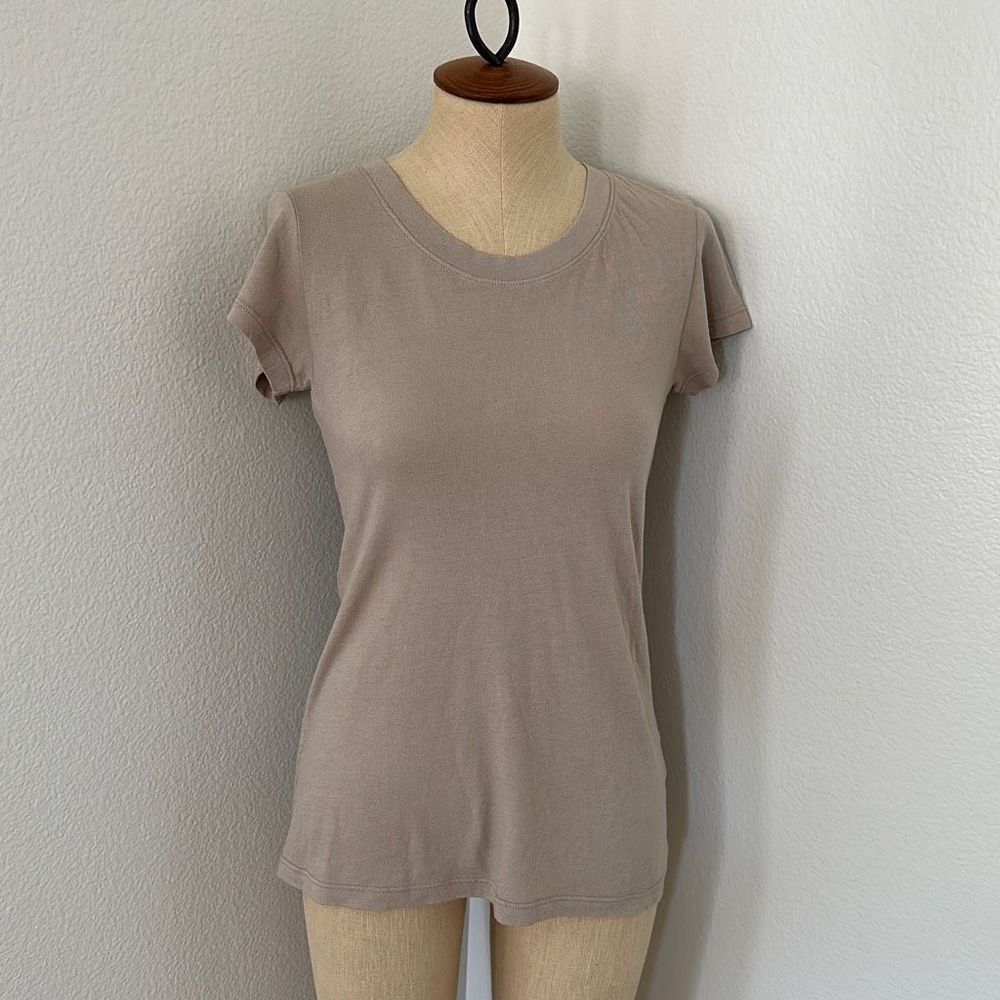 L’Agence Cory Scoop Neck Tee Biscuit Size S - Picture 2 of 7